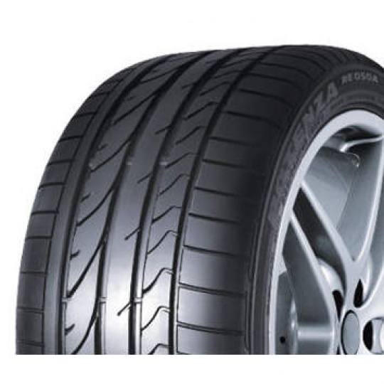 Bridgestone Potenza RE050A 245/40 R 20 95W Bridgestone Potenza RE050A 245/40 R 20 95W